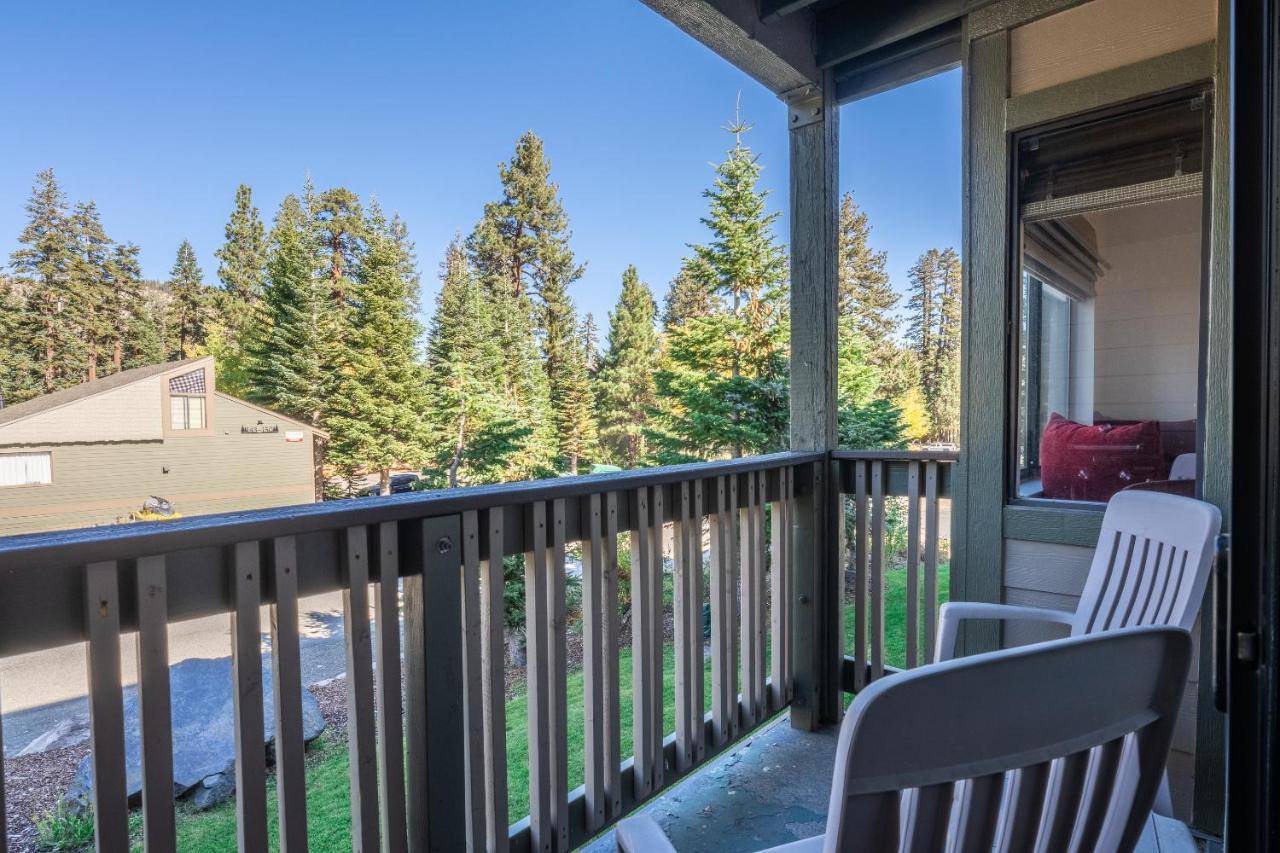 Highly Updated 1 Bedroom Plus Den, 2 Bath Crestview Unit 5 Sleeps Up To 4 Located Near Canyon Lodge Mammoth Lakes Luaran gambar