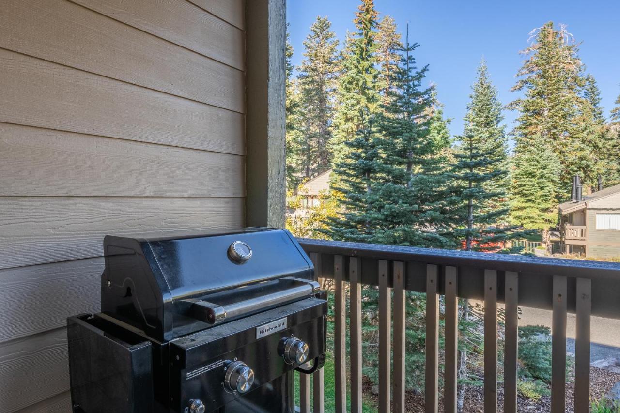 Highly Updated 1 Bedroom Plus Den, 2 Bath Crestview Unit 5 Sleeps Up To 4 Located Near Canyon Lodge Mammoth Lakes Luaran gambar